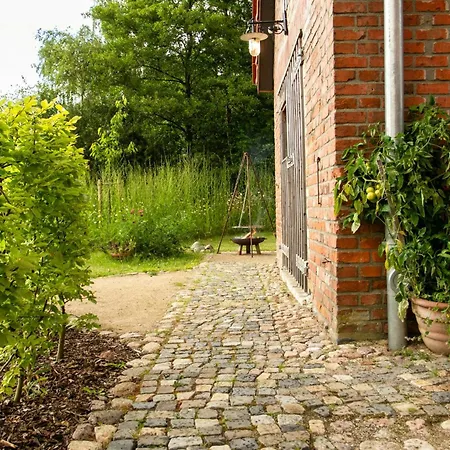 Oasis Of Peace Near The Kloster Tempzin